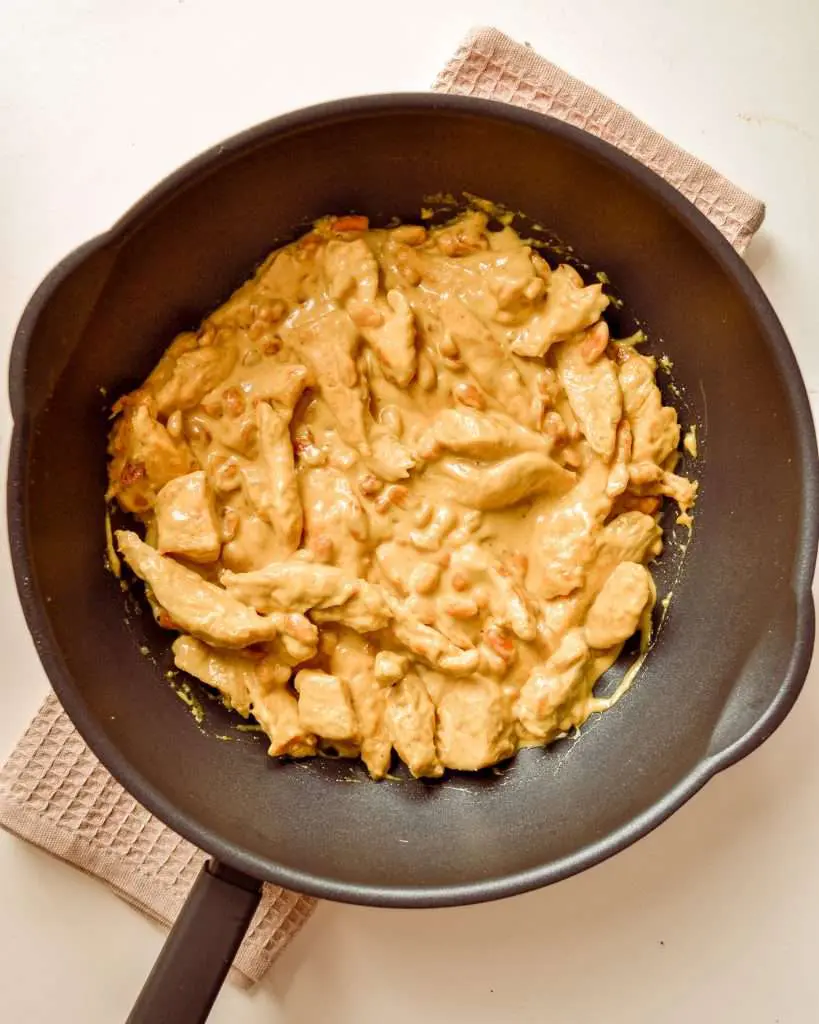 chicken in peanut sauce preparation